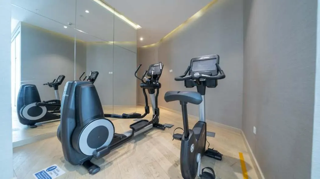 Cozy Studio Perfect For 4 At Damac Maison Prive Dubai 0*,