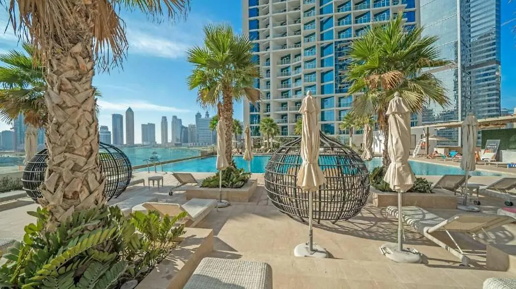 Cozy Studio Perfect For 4 At Damac Maison Prive Dubai Apartment